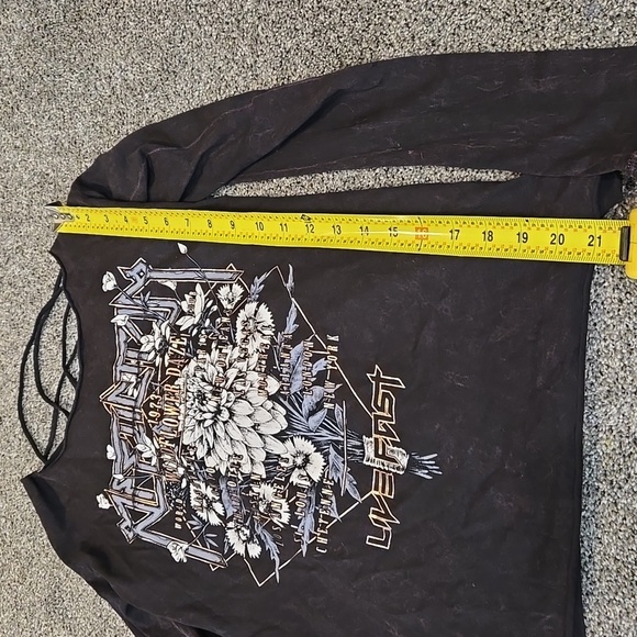 NWT Affliction Women Wildflower Graphic Long Sleeve Top Moto Sz XS - Picture 3 of 6